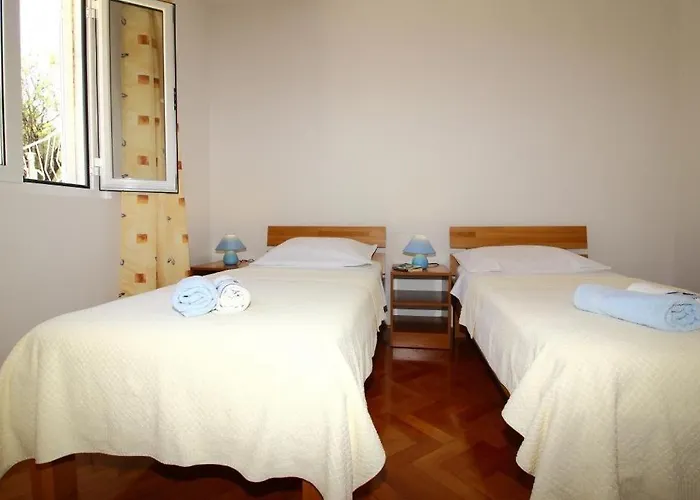 Dubreta 察夫塔特