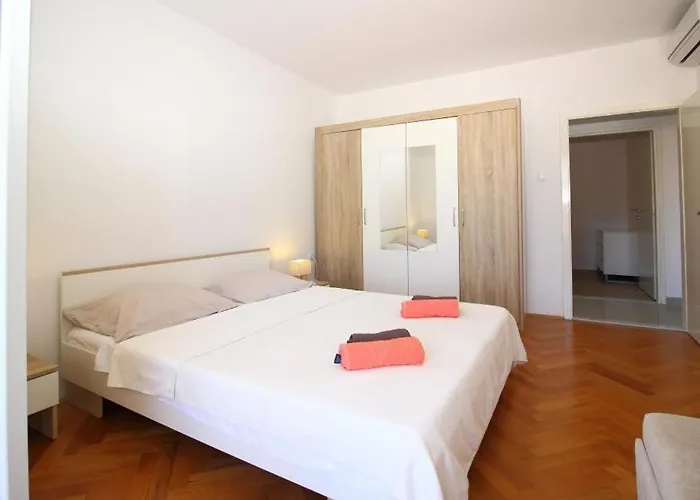 Dubreta Daire Cavtat